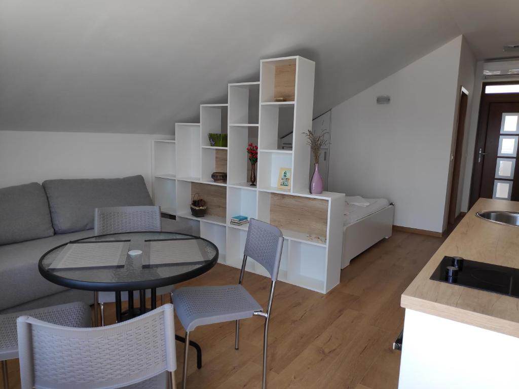 Posedenie v ubytovaní Apartman Anicic
