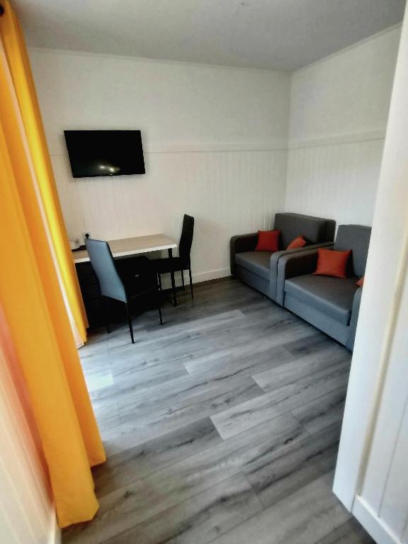 PRZYSTANEK PIENINY - 15