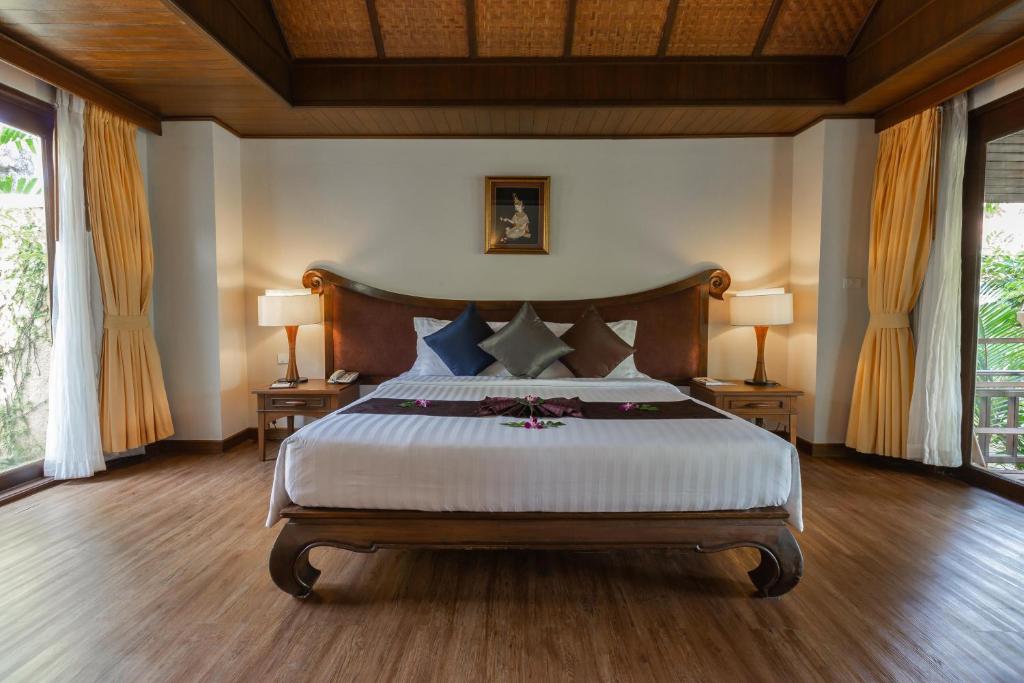 Postel nebo postele na pokoji v ubytování Nora Beach Resort & Spa - SHA Extra Plus