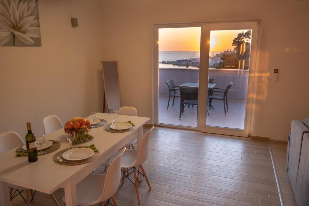 Fotografie z fotogalerie ubytování Luxury Sea View Apartment v destinaci Jesenice