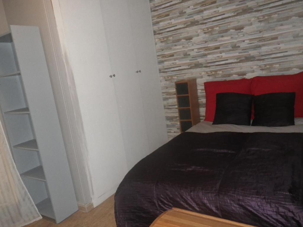 Posteľ alebo postele v izbe v ubytovaní Appt Terrasse, Piscine, Locamar Appt Cristina
