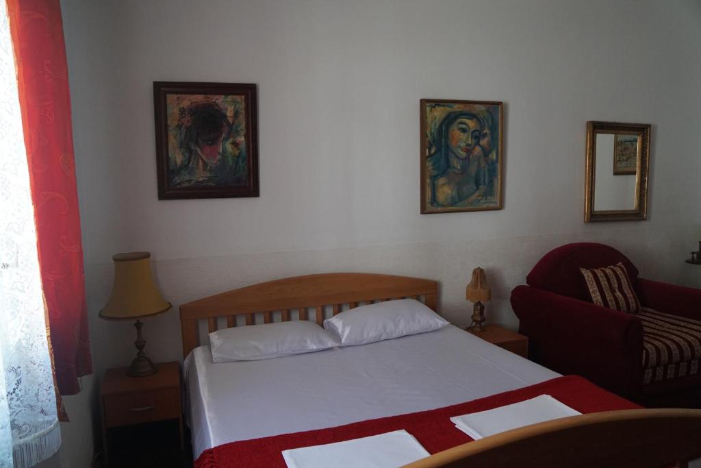 Letto o letti in una camera di Somborski salas - strogi centar