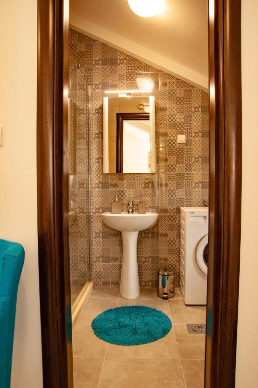 Rooms & Apartments Vukasović - 16