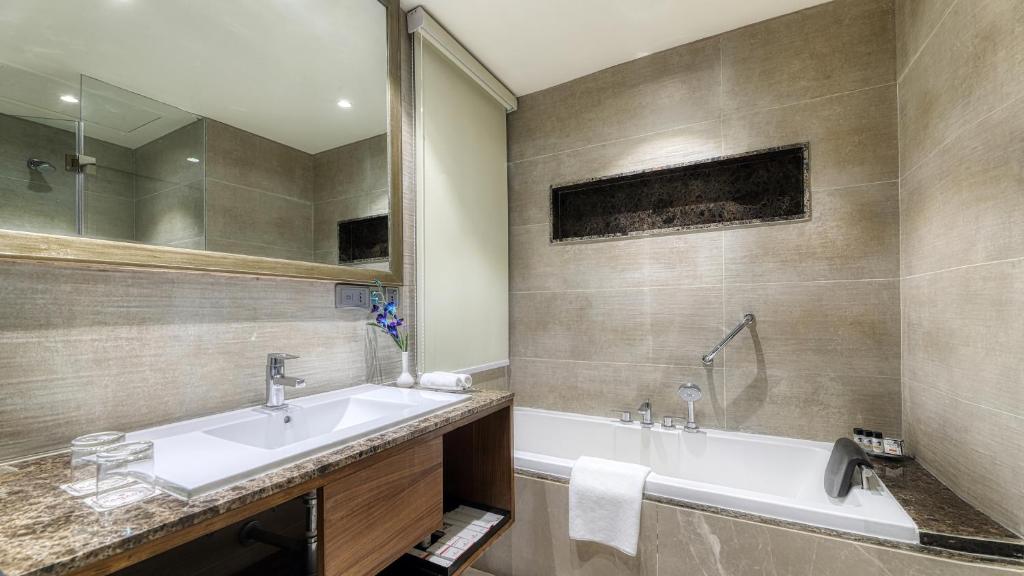 Koupelna v ubytování Ramada Gurgaon Central