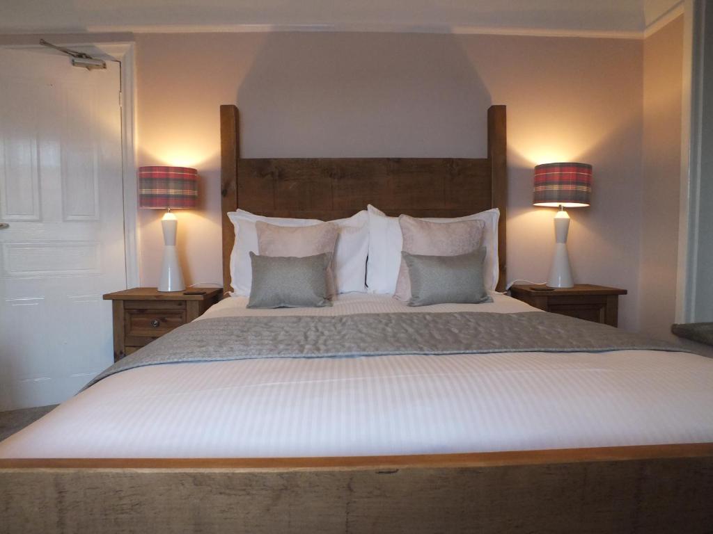 Devonshire Arms Inn - Housity