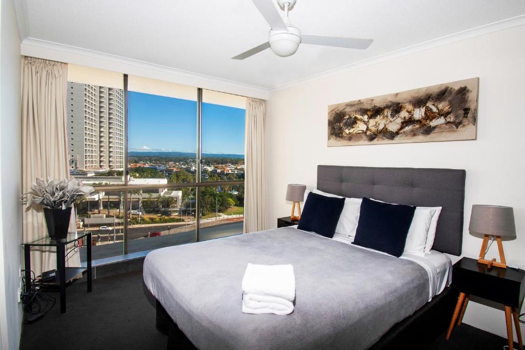 Seacrest Beachfront Apartments Surfers Paradise - Two-Bedroom Standard Apartment