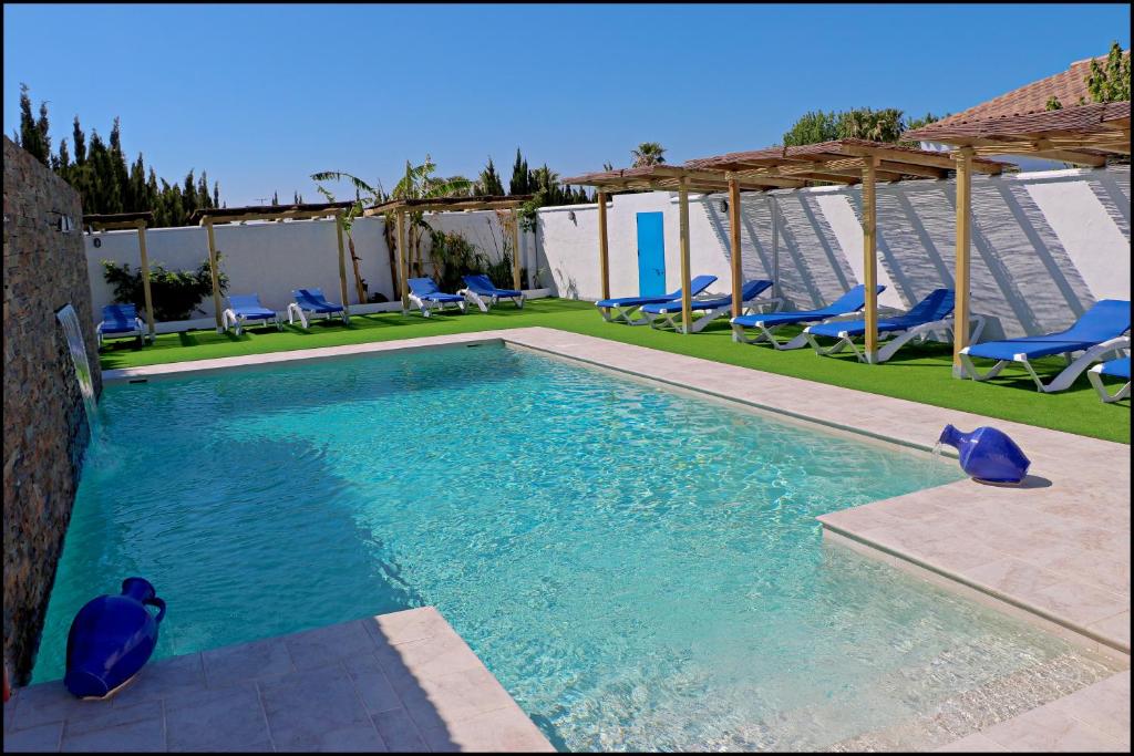Bungalows Bungalow La Roa V, con piscina compartida en Conil de la Frontera, Andalucía