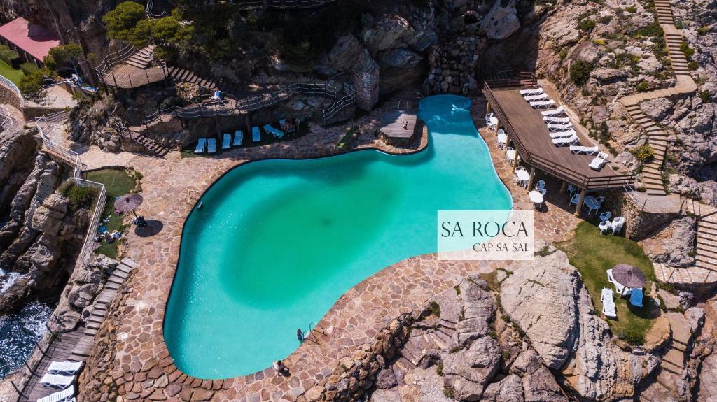 Bazén v ubytování Cap Sa Sal - Sa Roca 1 - Studio acceso directo al mar nebo v jeho okolí