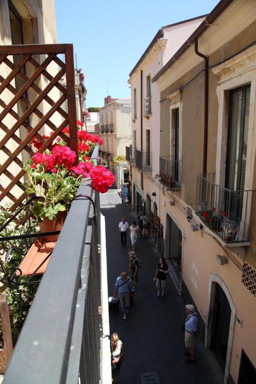 Balkón alebo terasa v ubytovaní Bed & Breakfast Duomo Di Taormina