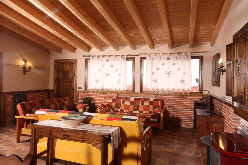 Posedenie v ubytovaní La Casa del Abuelo Simón