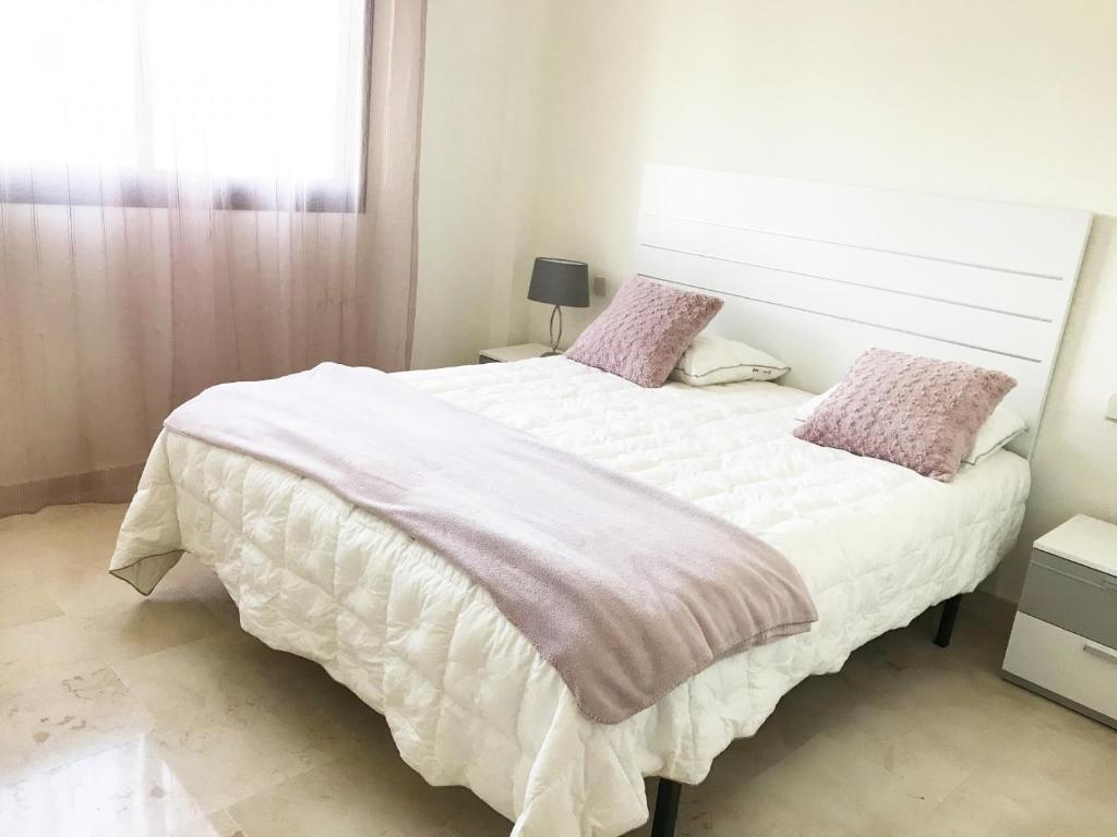 Posteľ alebo postele v izbe v ubytovaní 2279-Lovely 2 bedrooms with terrace with views