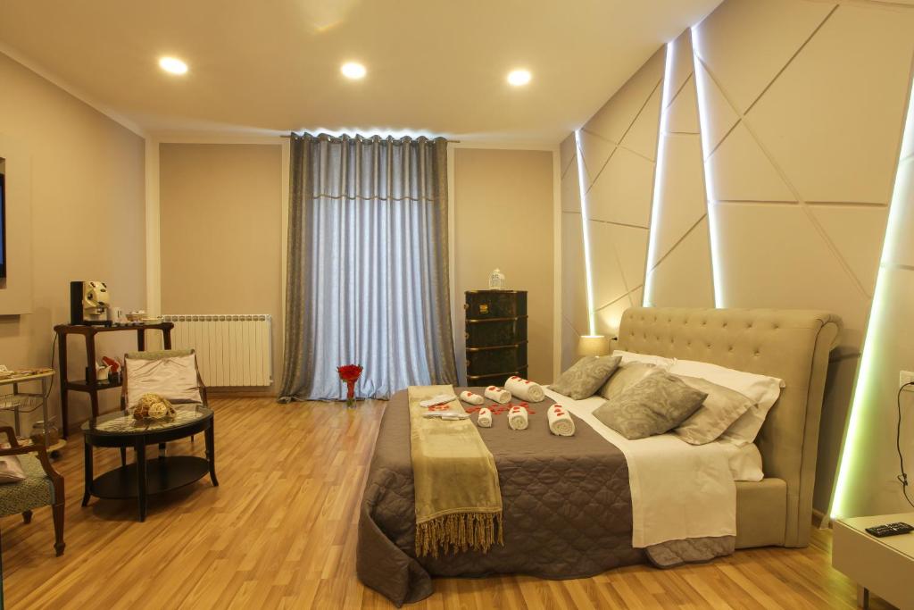 REGGIA & DINTORNI ROOMS A CASERTA