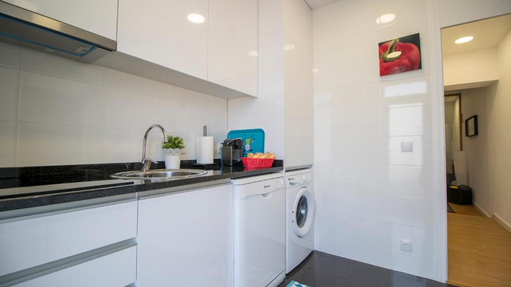 Oporto Yellow Villas - 13