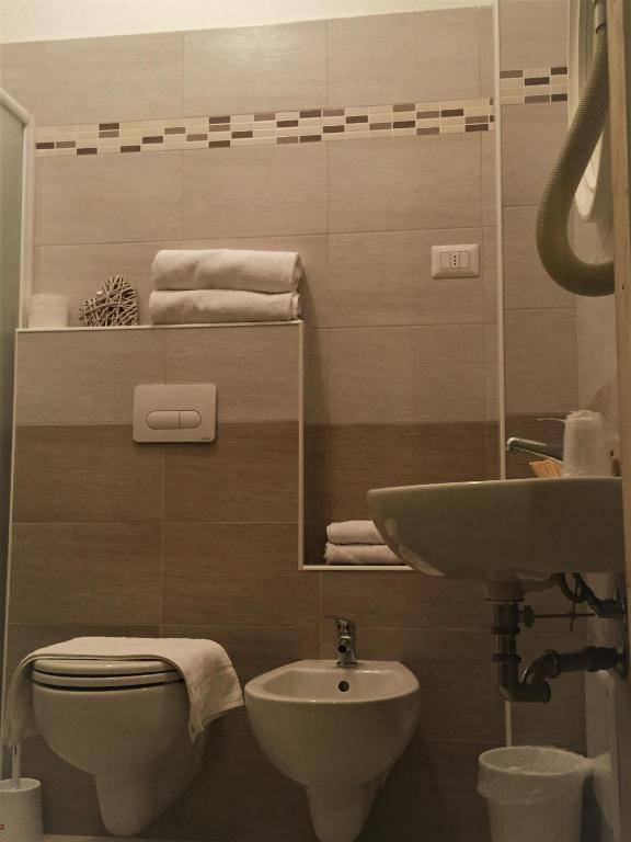 Koupelna v ubytování Abc Hotel