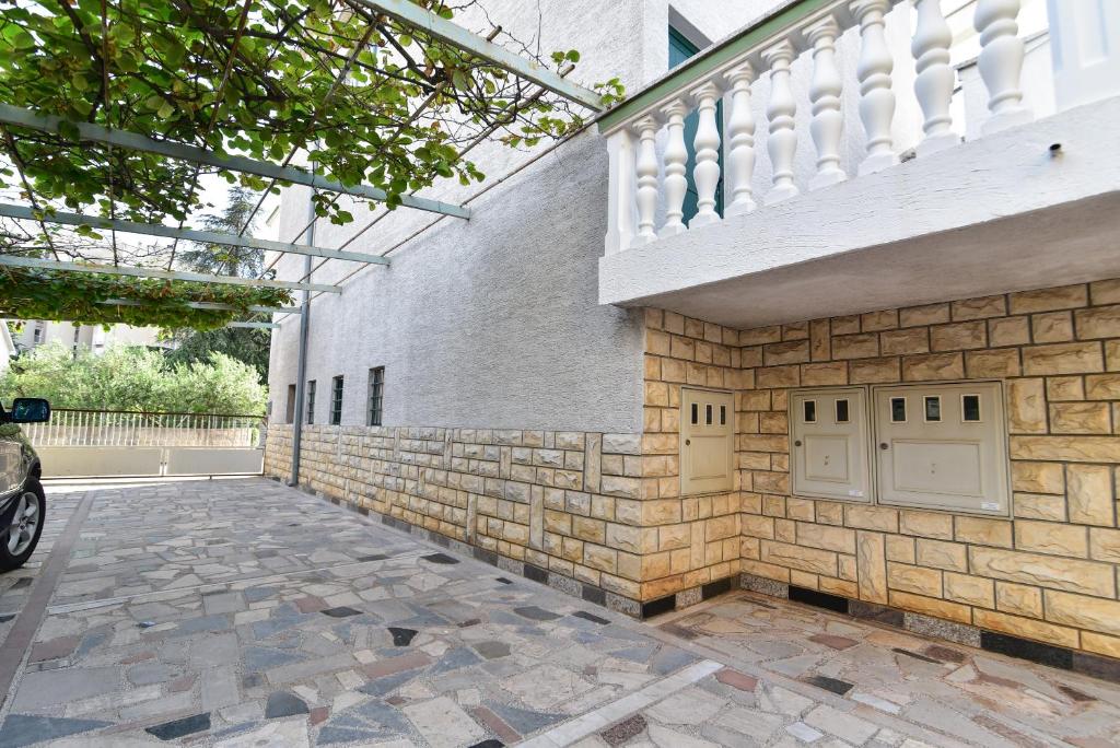Budova, kde se apartmán nachází