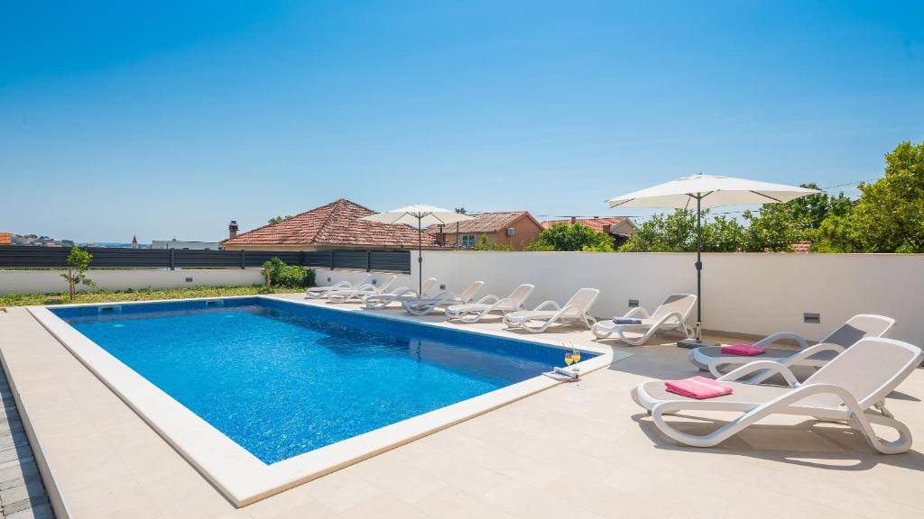 Bazén v ubytovaní Apartment Apollo 3 alebo v jeho blízkosti