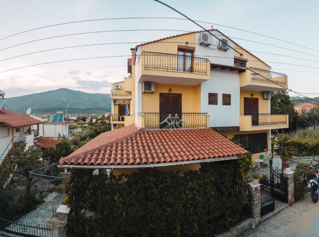 Imagen de la galería de Hotel Karagiannis, en Limenaria