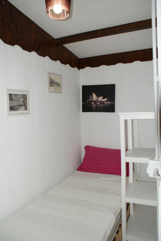 Giường trong phòng chung tại Bungalow Sixdays 2