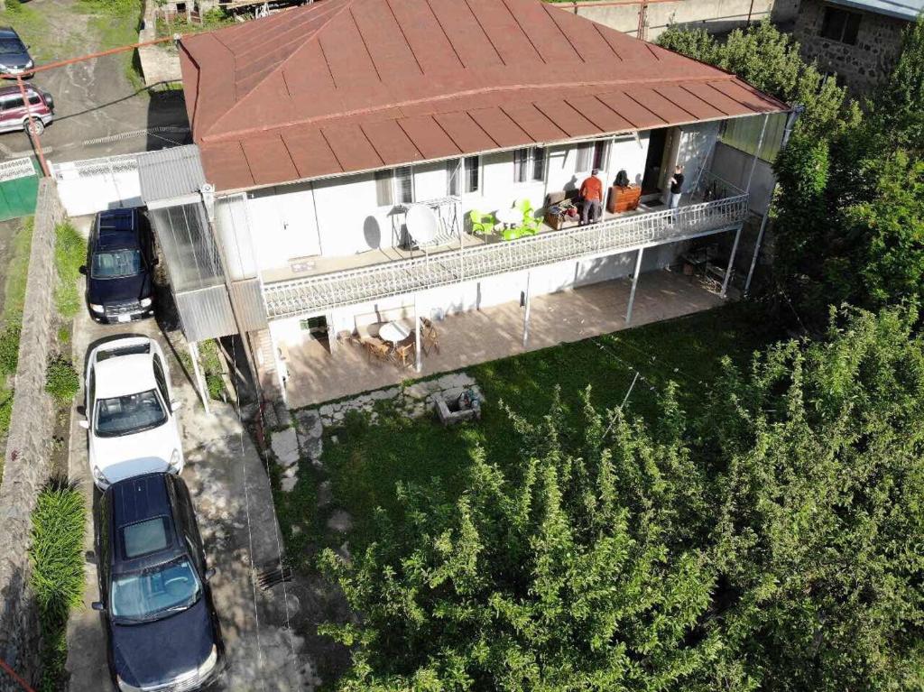 Το κτήριο όπου στεγάζεται  ο ξενώνας