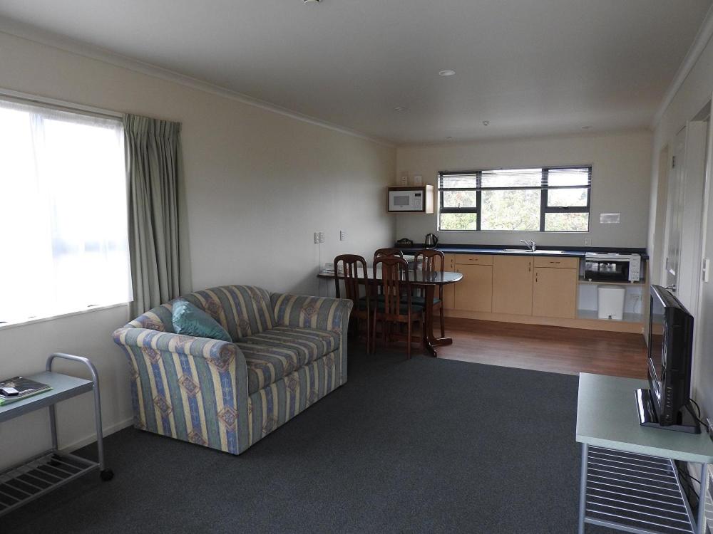 A'Abode Motor Lodge - Resim 11