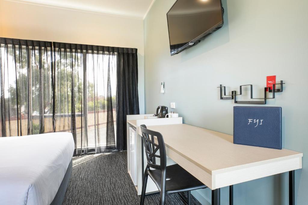 Nightcap at Excelsior Hotel - Resim 42