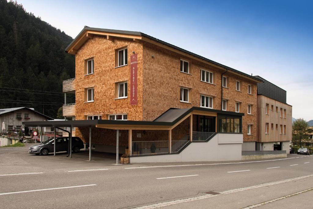 Budova, kde se aparthotel nachází
