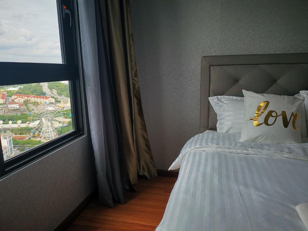 Host Assist Homestay by HA i-City - Two-Bedroom Apartment