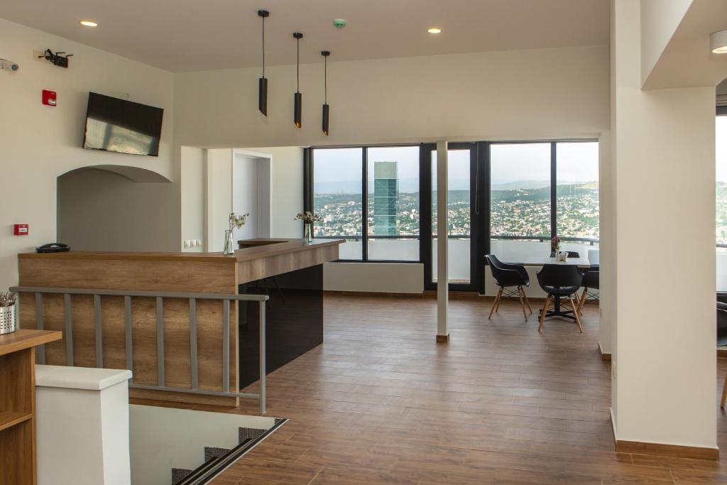 Kuchyň nebo kuchyňský kout v ubytování Vista Hotel