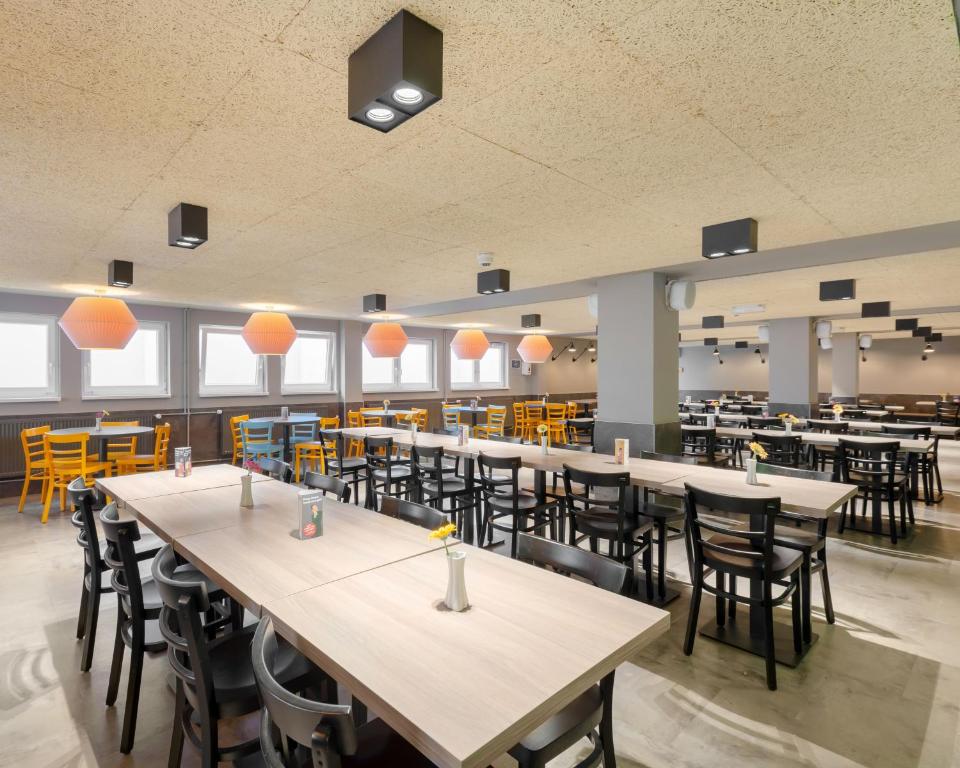 a&o Frankfurt Galluswarte - Resim 4