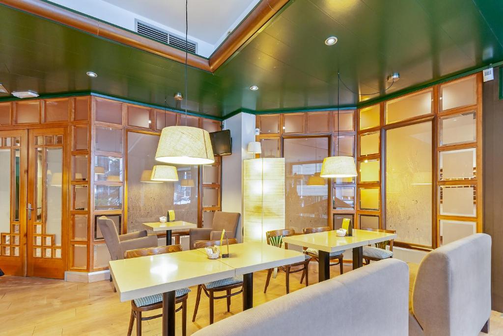 Posezení v ubytování Aparthotel El Serch