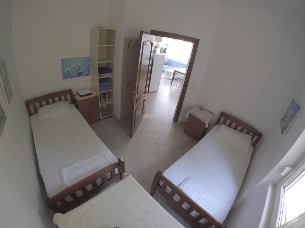 Villa Goxhi - Image 2