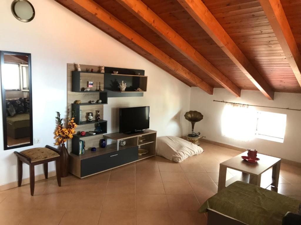 Marthas Studios - 16