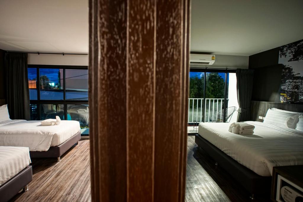 Sleep Mai Thapae Chiang Mai Old City Lifestyle Hotel - SHA Plus - Connecting Mai? With Balcony