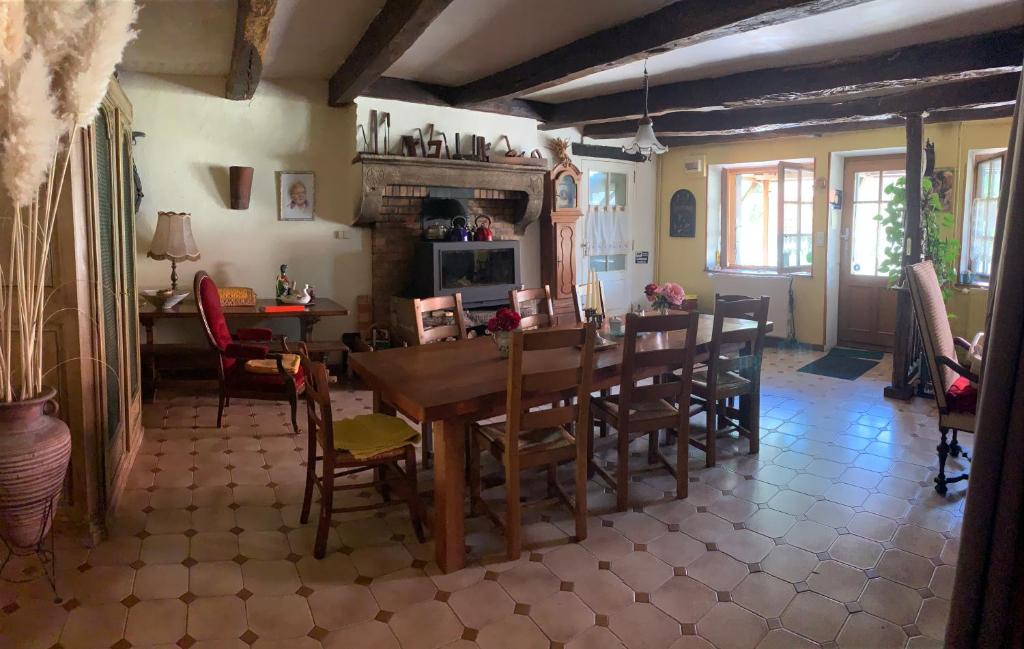 Posezení v ubytování CHAMBRES D' HOTES LA LISON