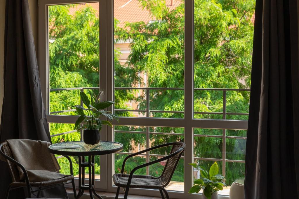 Poet Apartments photo 6