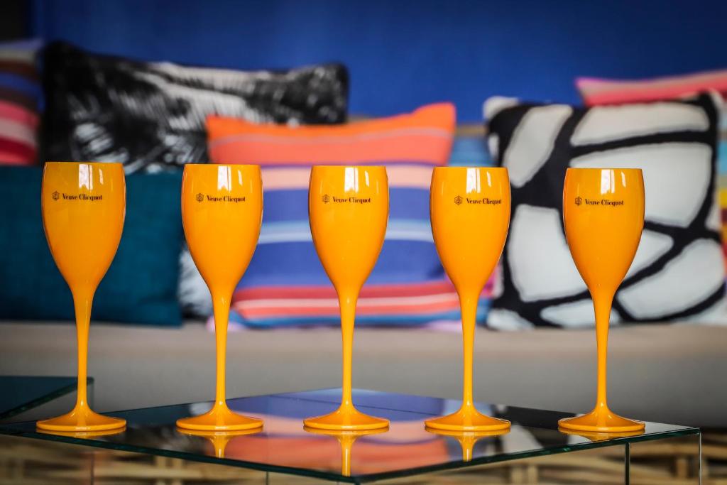 The Sparkling Castle - 2