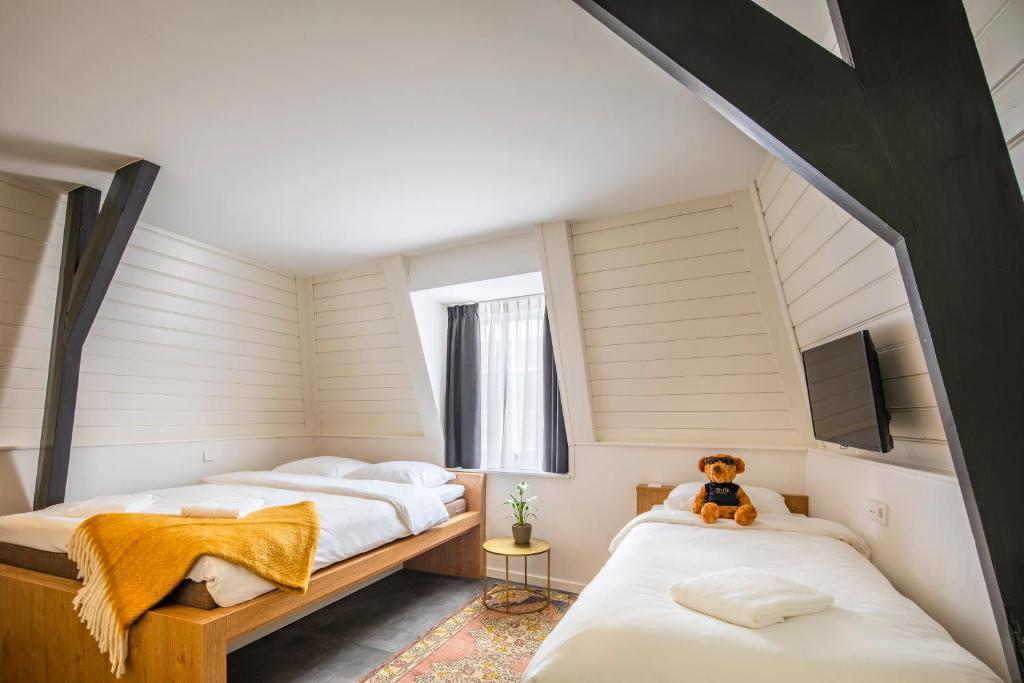 Bunk Hotel Utrecht - Resim 38