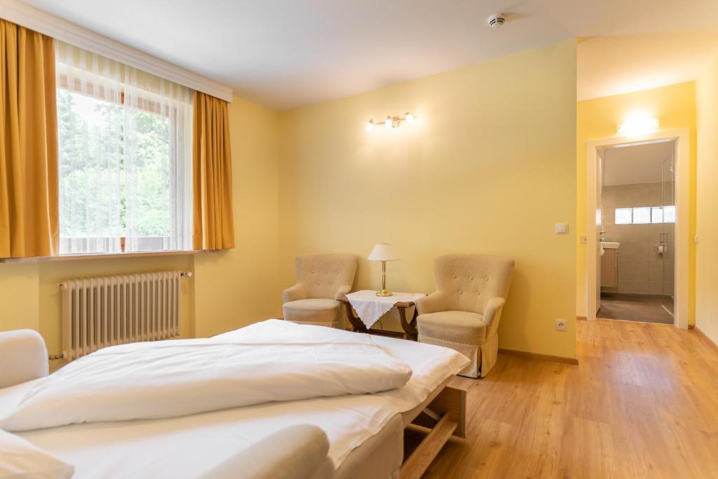 Hotel Haus Arenberg - 9