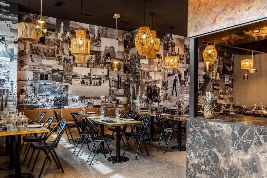 Restaurace v ubytování Hotel AMO by AMANO Friedrichstraße