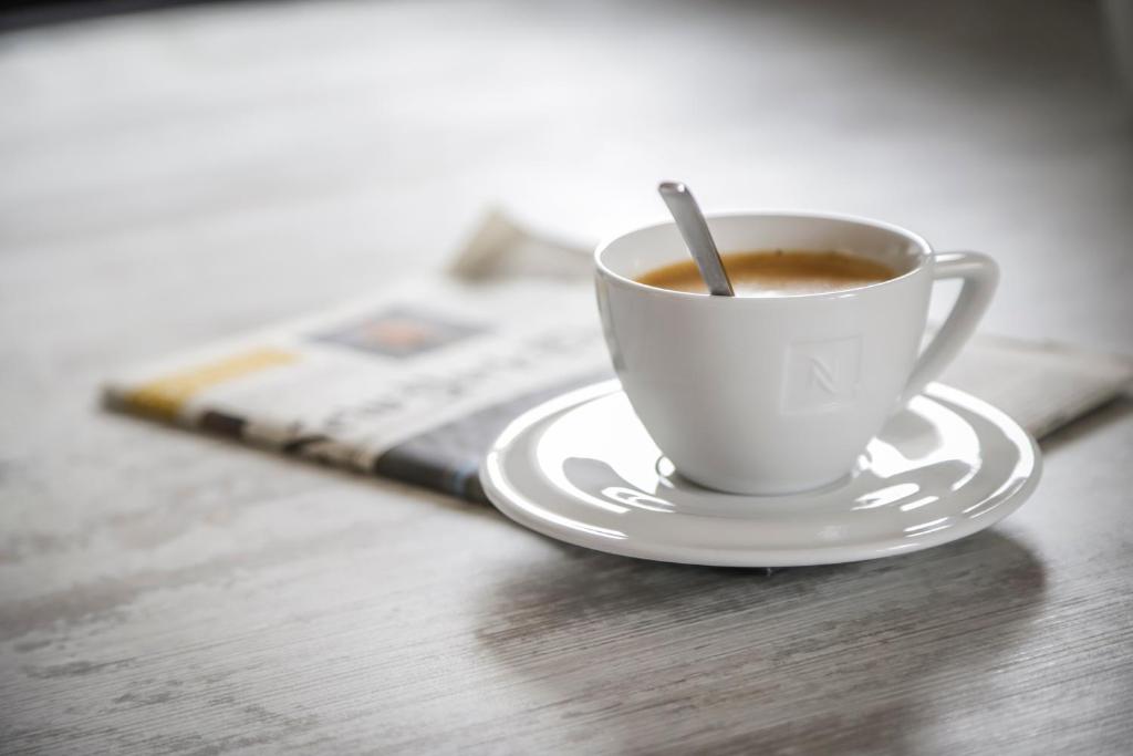 The Sparkling Castle - 13