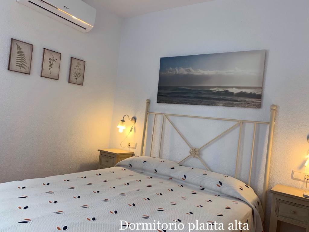 Posteľ alebo postele v izbe v ubytovaní Novo Sancti Petri - Adosado Residencial El Trebol - Chiclana