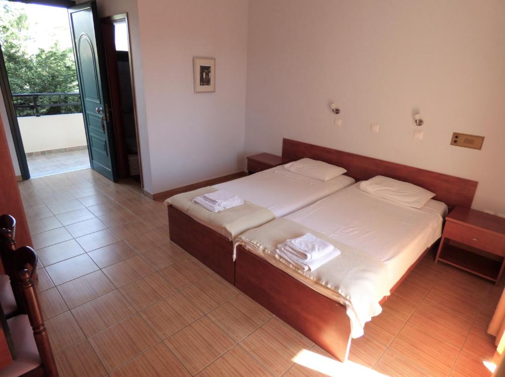 Dolphins Apartments & Rooms - 4