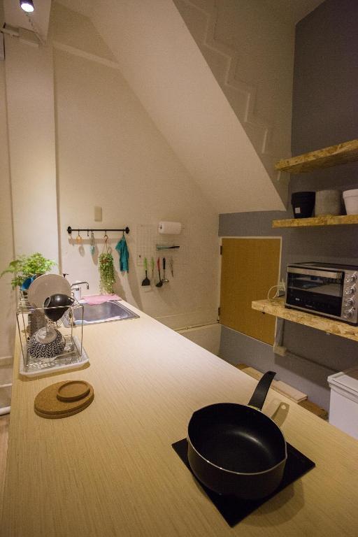 Kuchyň nebo kuchyňský kout v ubytování KM Hostel