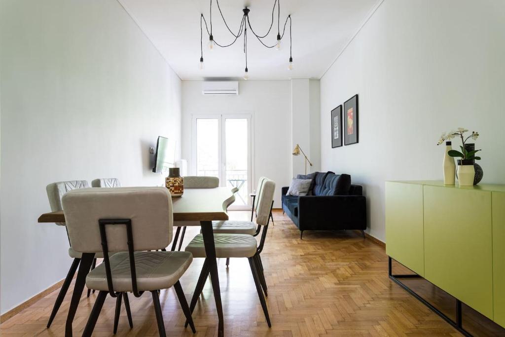 Kép Luxurious Family Home in the Heart of Athens szállásáról Athénban a galériában