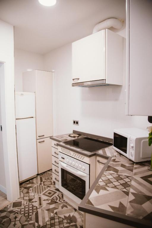 Kuchyň nebo kuchyňský kout v ubytování Apartamento 2 habitaciones en Llanes