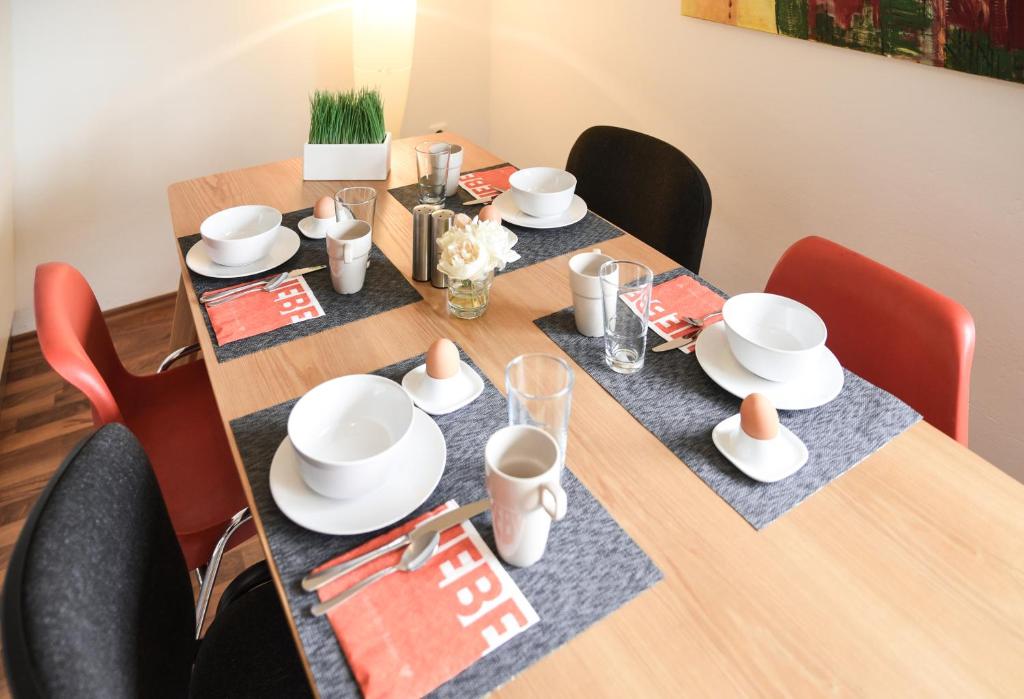 Reštaurácia alebo iné gastronomické zariadenie v ubytovaní Apartments Zum Ybbsturm