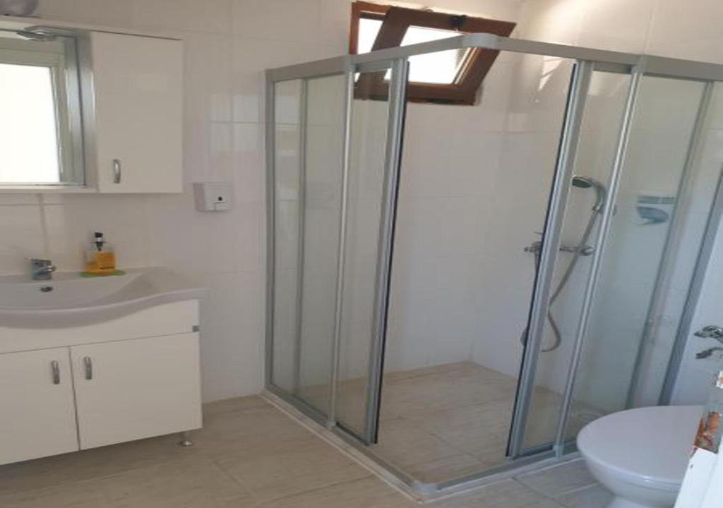 Koupelna v ubytování Adrasan Şekerbahçe Otel