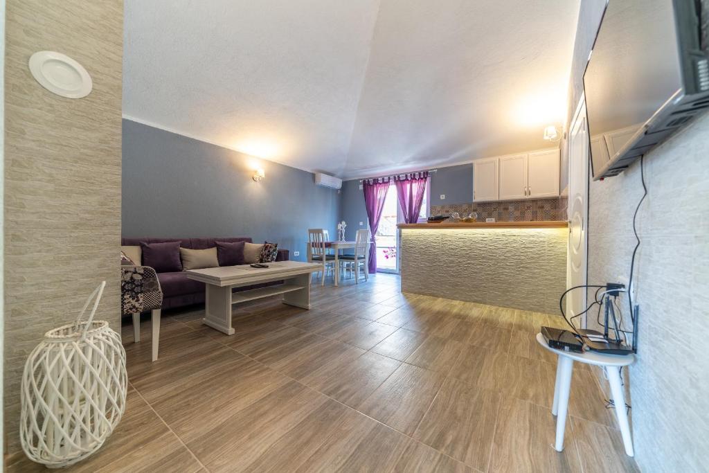 Apartments Kingfisher - 8