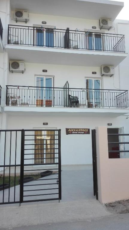 Balkón nebo terasa v ubytování Alexandros Guest House