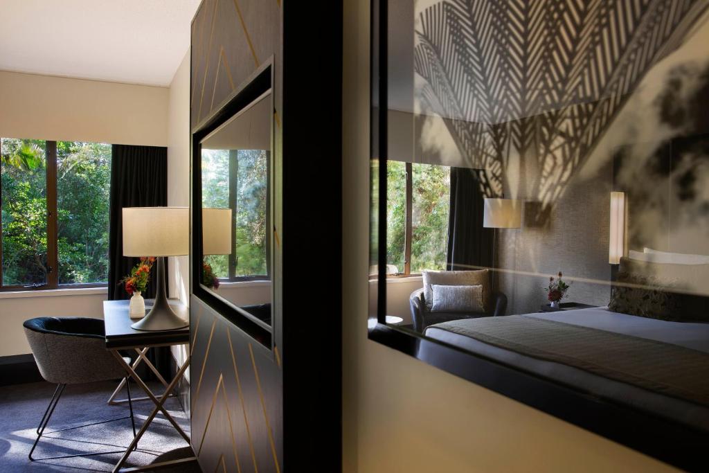 Mövenpick Hotel Wellington - Superior King Room